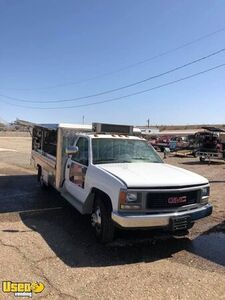 Chevrolet Lunch Serving Food Truck / Canteen-Style Food Truck