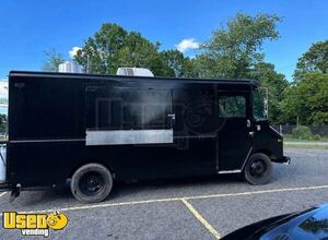 Versatile - 27' Ford All-Purpose Food Truck Mobile Vending Unit