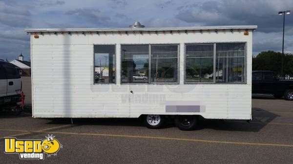 7.5' x 22' Concession Trailer