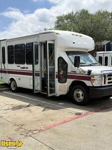 2018 Ford E450 Startrans Ice Cream Truck | Mobile Ice Cream Parlor