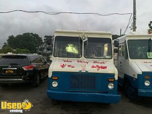 12' Chevy P-30 Mister Softee Ice Cream Truck/ Used Soft Serve Unit