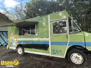 Low Miles Well Maintained - 28' Freightliner Utilimaster MT45 Diesel All-Purpose Food Truck