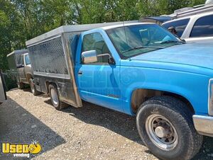 Used - Chevrolet Silverado 2500 Lunch Serving Food Truck