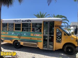 Used 2008 Chevy 3400 Short School Bus 16' Beverage / Juice Truck