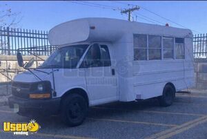 2003 Chevrolet 3500 Ice Cream/Beverage Truck Mobile Vending Unit