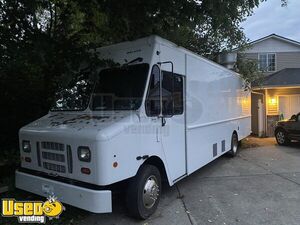 Well Equipped -  2011 Ford F59 All-Purpose Food Truck
