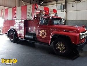 VINTAGE- 1958 20' Ford F700 Fire Truck to Food Truck Conversion Emergency Vehicle Catering Truck