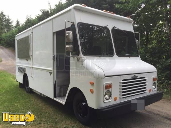 GMC Grumman Food Truck