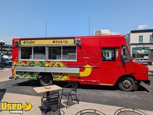 Fully Equipped - 2004 Freightliner MT45 All-Purpose Food Truck | Mobile Food Unit
