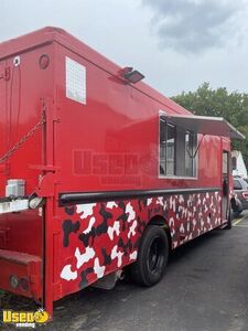 29' International Diesel Food Vending Truck / Mobile Kitchen Concession Unit