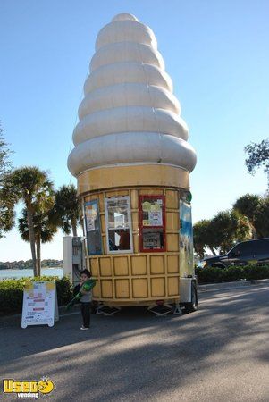 2009 Wells Cargo 8' x 13' Ice Cream Concession Trailer / Mobile Ice Cream Biz