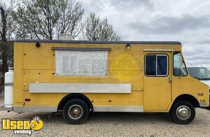 Used Chevrolet P-Series Stepvan Kitchen Food Truck with Pro Fire Suppression