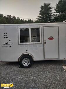 Cute Like New 2022 - 6' x 12' Funnel Cake Concession Trailer