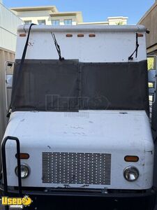 2007 Freightliner MT45 All-Purpose Food Truck Mobile Food Unit