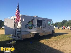 Diesel Oshkosh Step Van Food Truck / Used Mobile Kitchen for General Use