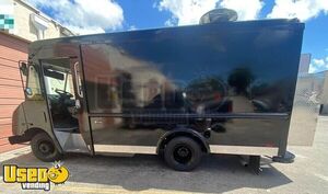 2001 17' Workhorse Step Van Mobile Food Truck with 2021 Kitchen Build-Out
