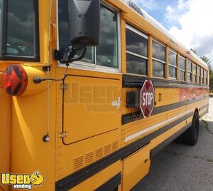 2004 Thomas Built 25' Bus Food Truck / Diesel Mobile Vending Unit