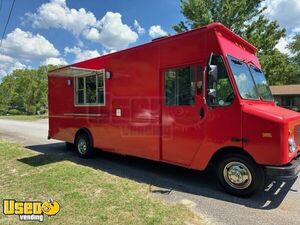 Well Equipped - 2007 18' Ford Econoline All-Purpose Food Truck