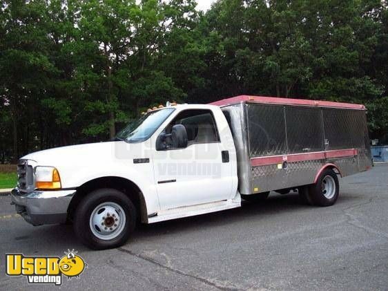 Ford Lunch / Canteen Truck