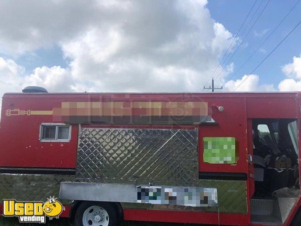 Clean & Spacious Custom-Built 32' Step Van Kitchen Food Truck/Mobile Kitchen