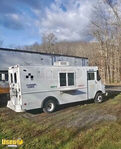 Great Running Chevrolet FC Licensed Mobile Kitchen Food Truck