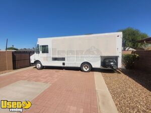 Versatile - 18' Freightliner MT45 All-Purpose Food Truck