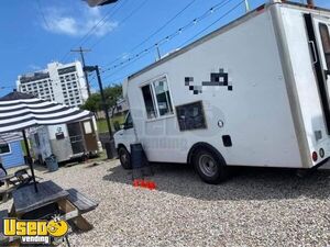 2008 - 15' Ford E450 Cutaway Shaved Ice Truck / Used Food Truck