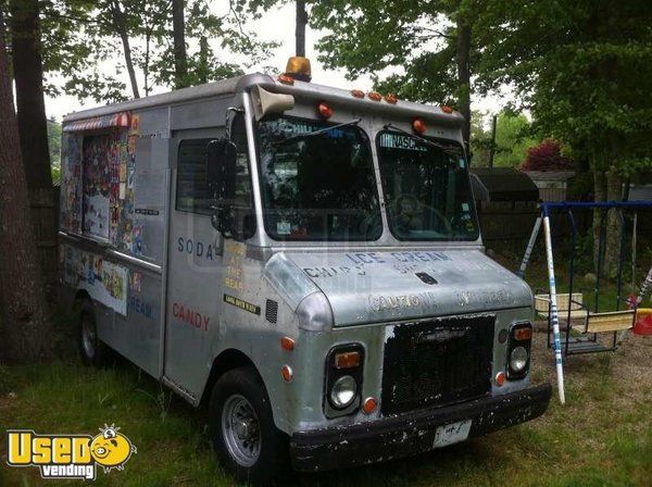 Ice Cream Truck- Massachusetts