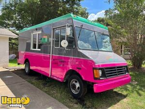 Permitted Chevrolet G-30 Step Van Snowball Truck | Mobile Dessert Truck