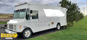 2006 Morgan Olson Workhorse W31 Food Truck with Pro-Fire Suppression