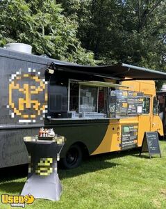 2001 27' Workhorse P42 All-Purpose Food Truck with Pro-Fire System