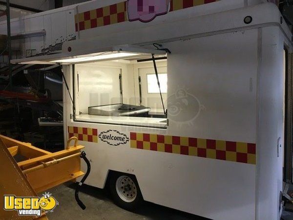 Lightly Used 2007 Fibrecore 6' x 10' Food Concession Trailer