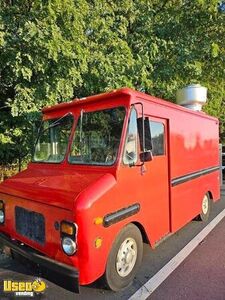 Low Mileage - GMC Food Truck | Mobile Street Vending Unit