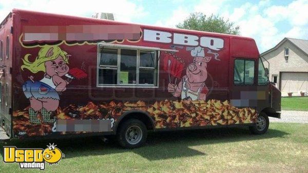 Fully Self-Contained 2002 - 18.6' Ford Barbecue Food Truck / Mobile Food Unit