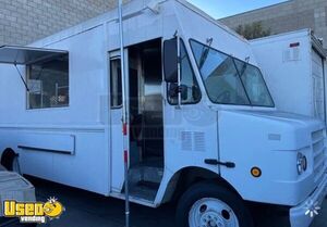 Chevrolet Step Van Street Food Truck / Commercial Mobile Kitchen