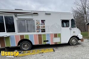 2006 30' Freightliner MT45 Coffee/Ice Cream Truck Mobile Vending Unit