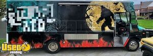 28' Chevrolet P30 All-Purpose Food Truck with New Motor
