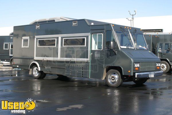 Freightliner StepVan Mobile Kitchen Food Truck