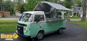 Hipster Retro-Style Volkswagen VW Bus Ice Cream Truck