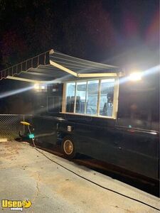 Chevrolet P30 22' Mobile Kitchen Food Truck Condition