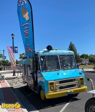 Chevrolet P20 Step Van Ice Cream Truck / Mobile Ice Cream Shop