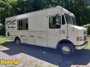 29' International Diesel Step Van Street Food Truck with 2018 Kitchen Build-Out