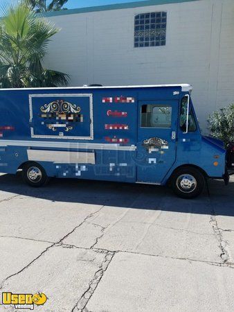 GMC Grumman Olson P30 Barbecue Food Truck / Commercial Mobile Kitchen