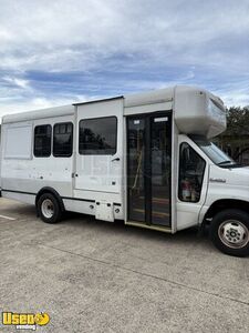 2017 23' Ford E450 Soft Serve Ice Cream Truck with Newly Built Kitchen