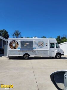 2004 23' Chevrolet Bakery Food Truck Mobile Vending Unit