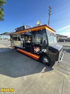 2002 Workhorse P42 All-Purpose Food Truck | Mobile Food Unit