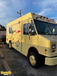 Ready to Complete Diesel 1998 Frightliner Step Van Food Truck / Used Mobile Kitchen