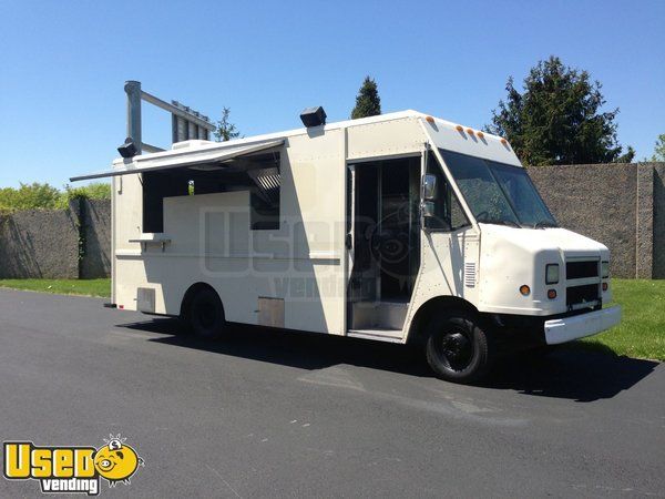 Chevrolet P30 Barbecue Food Truck / Mobile Kitchen