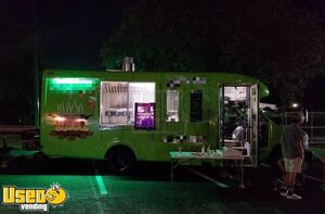 2008 Ford E-450 24' Food Vending Truck / Well-Maintained Mobile Kitchen Unit