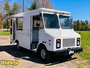 Well-Maintained Chevrolet P30 Step Van Food Truck with Brand New Interior